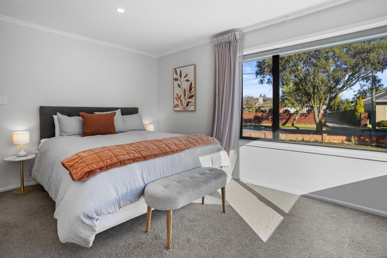 Private, Family-Friendly Home, 4Br By Airport & Free Parking Christchurch Luaran gambar