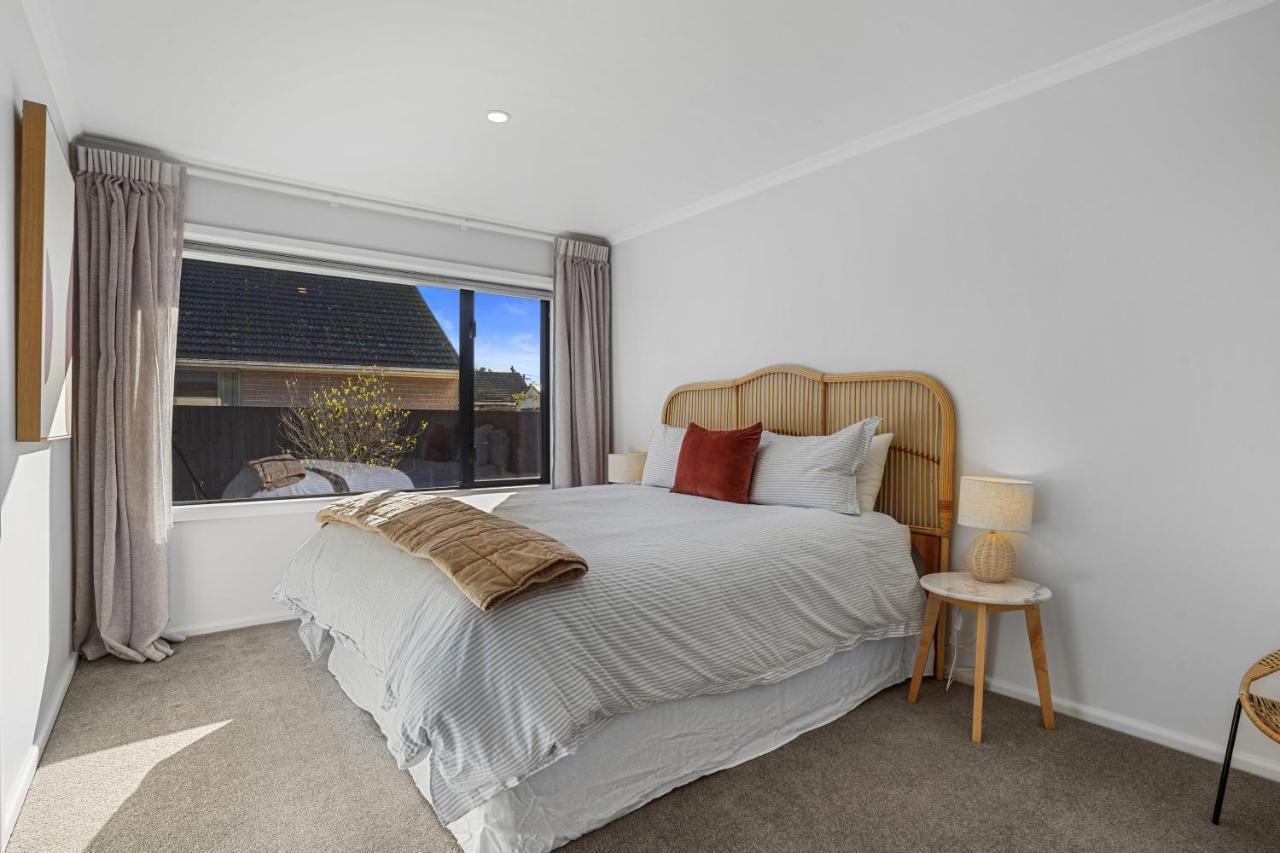 Private, Family-Friendly Home, 4Br By Airport & Free Parking Christchurch Luaran gambar